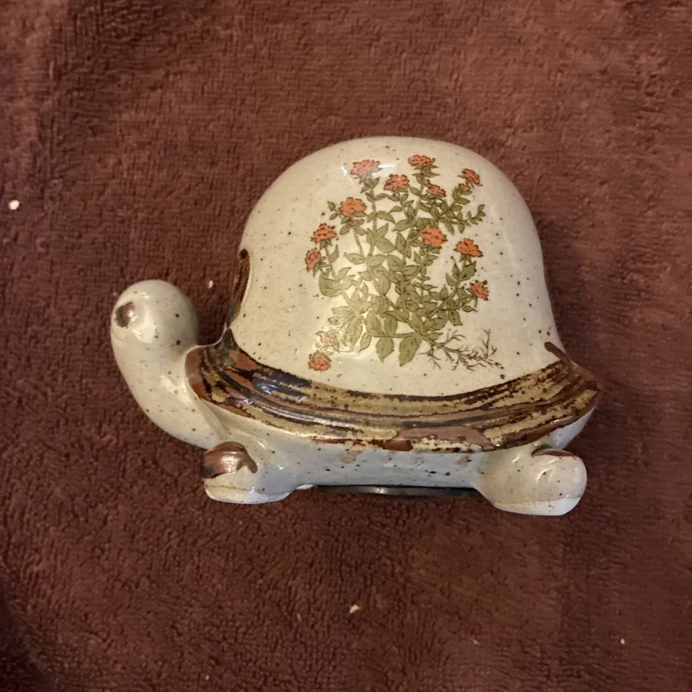 Lovely Ceramic Turtle Piggy Bank Brown Poka Dots And Speckles Counterpoint